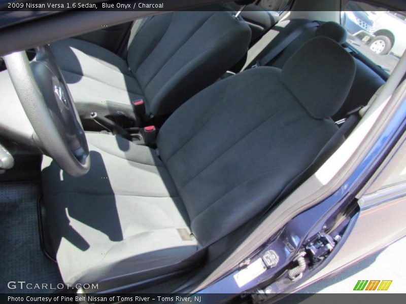 Blue Onyx / Charcoal 2009 Nissan Versa 1.6 Sedan