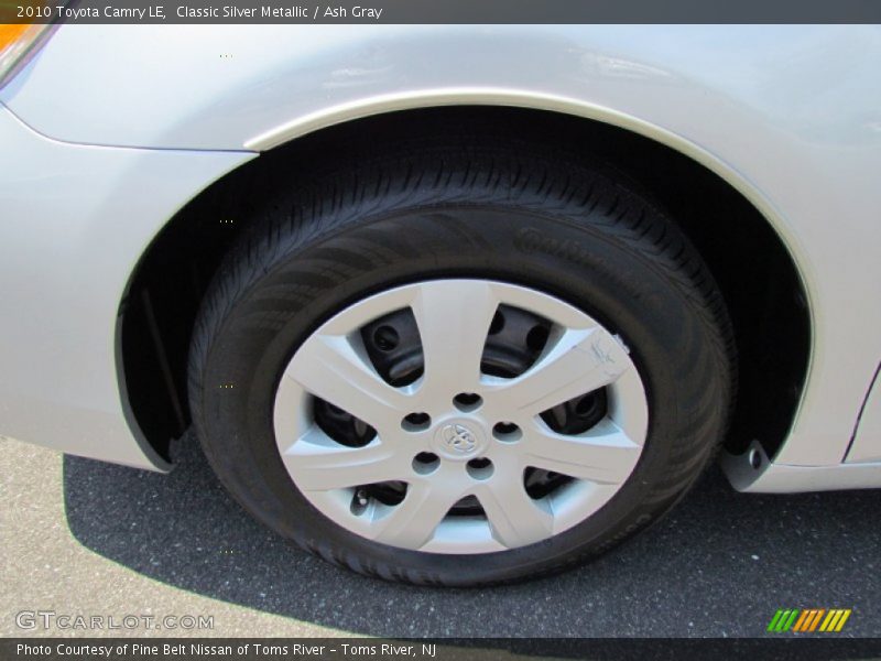 Classic Silver Metallic / Ash Gray 2010 Toyota Camry LE