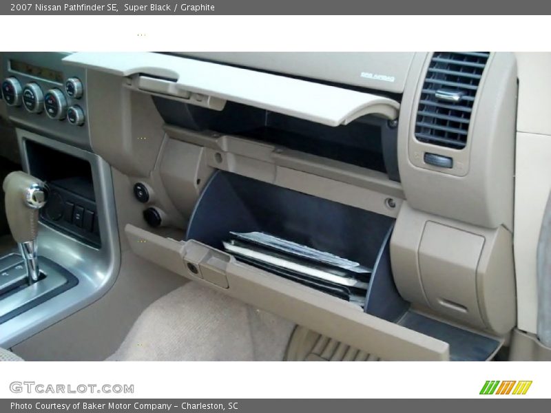 Super Black / Graphite 2007 Nissan Pathfinder SE
