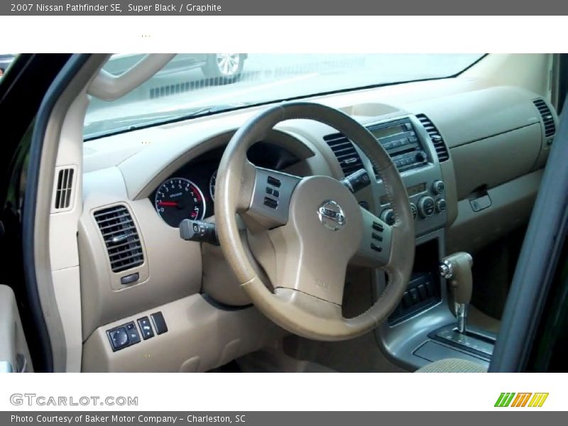 Super Black / Graphite 2007 Nissan Pathfinder SE