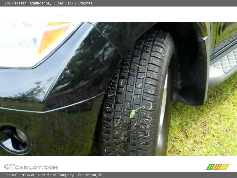 Super Black / Graphite 2007 Nissan Pathfinder SE