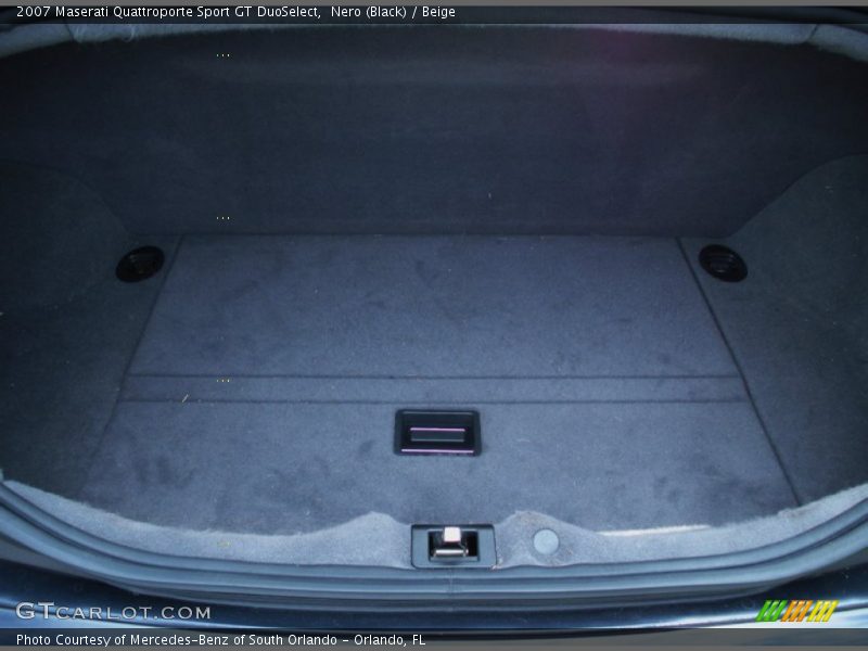 Nero (Black) / Beige 2007 Maserati Quattroporte Sport GT DuoSelect