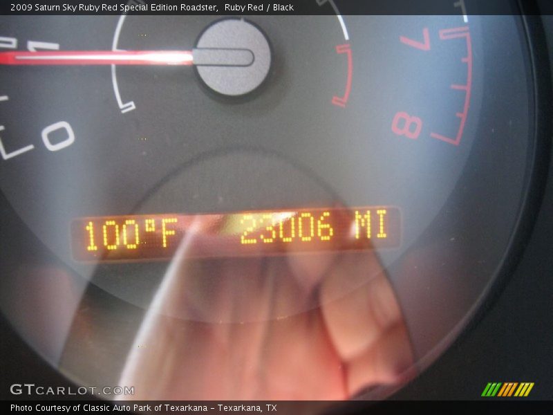 Ruby Red / Black 2009 Saturn Sky Ruby Red Special Edition Roadster