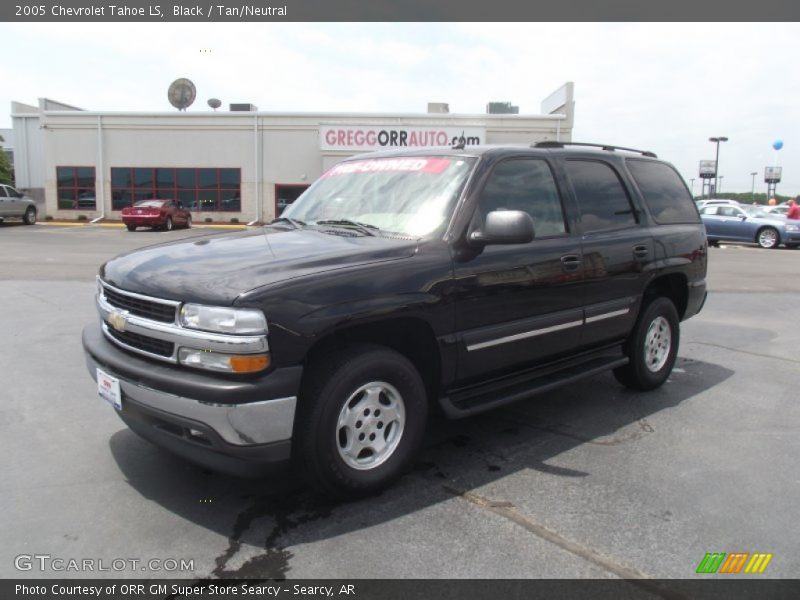 Black / Tan/Neutral 2005 Chevrolet Tahoe LS