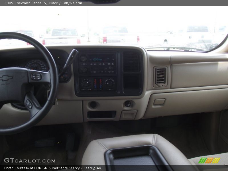 Black / Tan/Neutral 2005 Chevrolet Tahoe LS