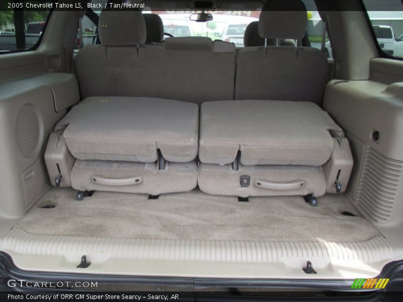  2005 Tahoe LS Trunk