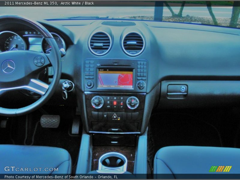 Arctic White / Black 2011 Mercedes-Benz ML 350