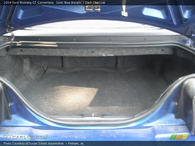  2004 Mustang GT Convertible Trunk