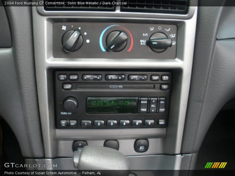 Controls of 2004 Mustang GT Convertible
