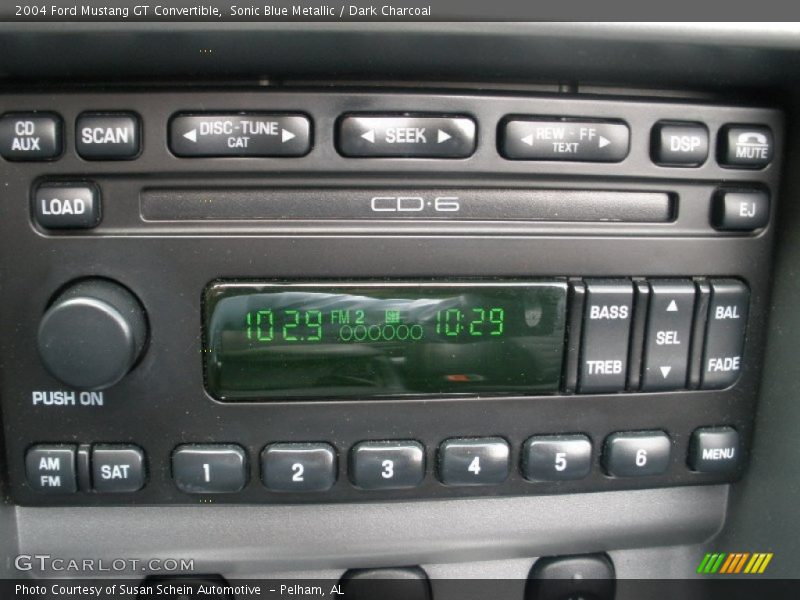 Controls of 2004 Mustang GT Convertible