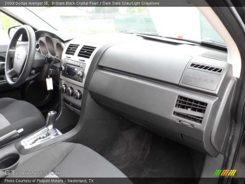 Brilliant Black Crystal Pearl / Dark Slate Gray/Light Graystone 2009 Dodge Avenger SE
