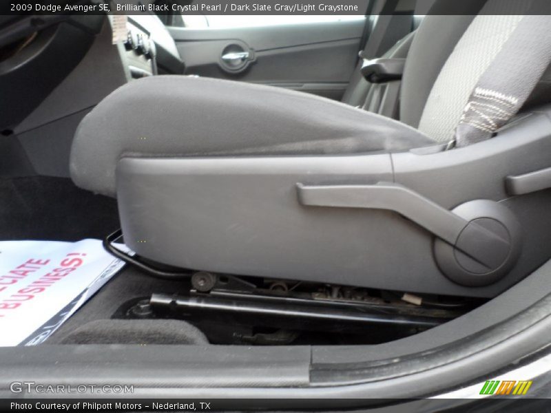 Brilliant Black Crystal Pearl / Dark Slate Gray/Light Graystone 2009 Dodge Avenger SE