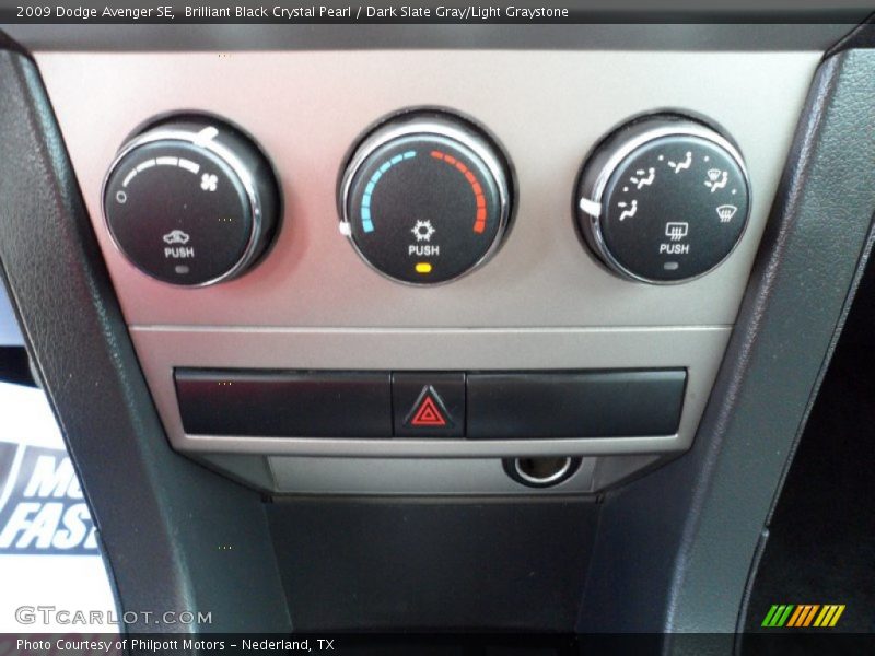 Brilliant Black Crystal Pearl / Dark Slate Gray/Light Graystone 2009 Dodge Avenger SE