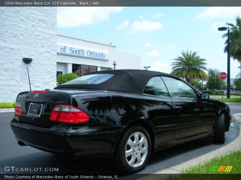 Black / Ash 2000 Mercedes-Benz CLK 320 Cabriolet