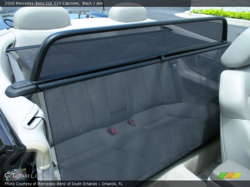 Black / Ash 2000 Mercedes-Benz CLK 320 Cabriolet