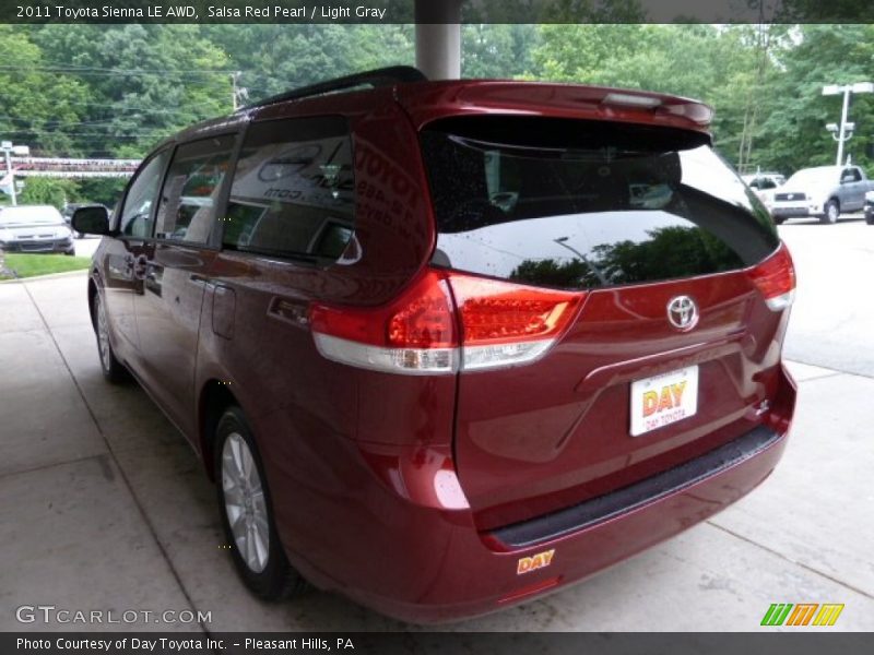 Salsa Red Pearl / Light Gray 2011 Toyota Sienna LE AWD