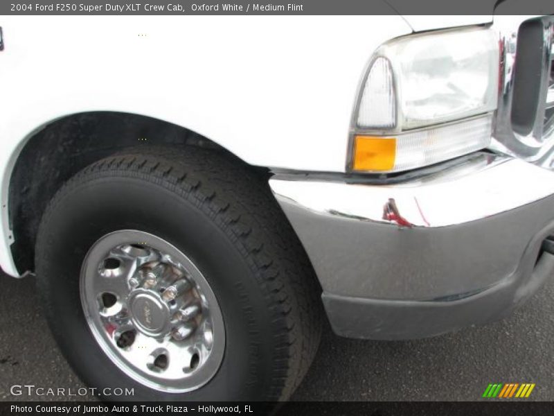 Oxford White / Medium Flint 2004 Ford F250 Super Duty XLT Crew Cab