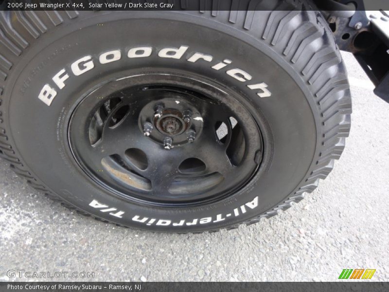 Solar Yellow / Dark Slate Gray 2006 Jeep Wrangler X 4x4