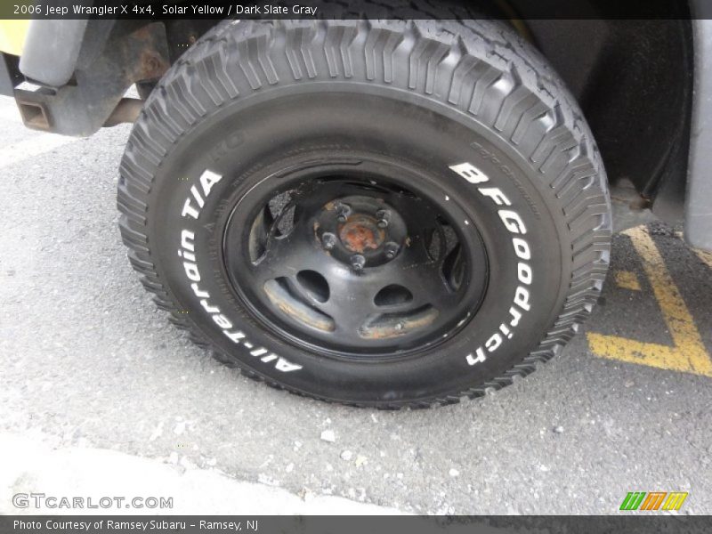 Solar Yellow / Dark Slate Gray 2006 Jeep Wrangler X 4x4