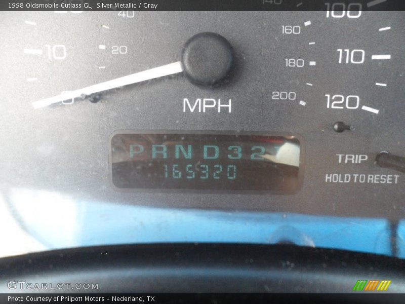 Silver Metallic / Gray 1998 Oldsmobile Cutlass GL