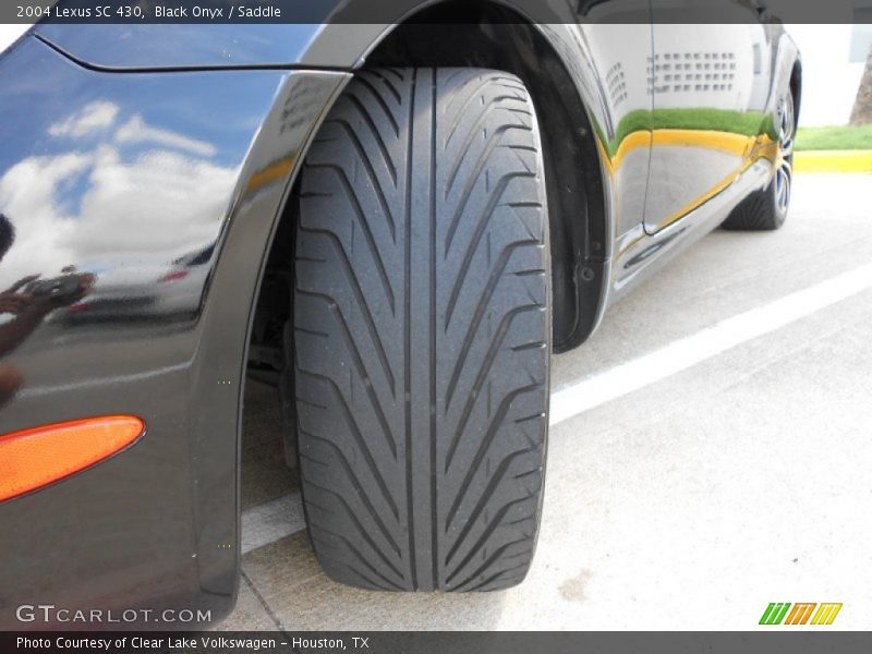 Black Onyx / Saddle 2004 Lexus SC 430