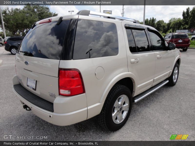 Ivory Parchment Tri Coat / Medium Parchment 2005 Ford Explorer Limited