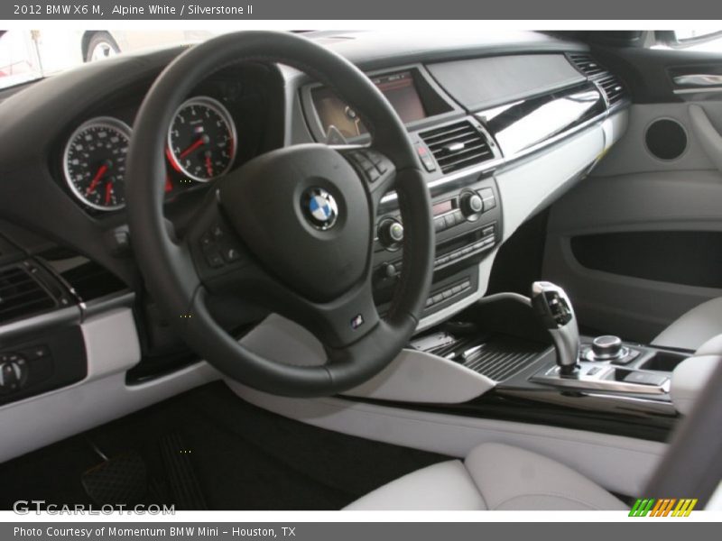 Alpine White / Silverstone II 2012 BMW X6 M