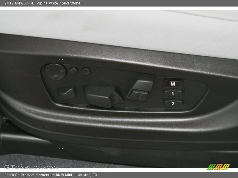 Alpine White / Silverstone II 2012 BMW X6 M