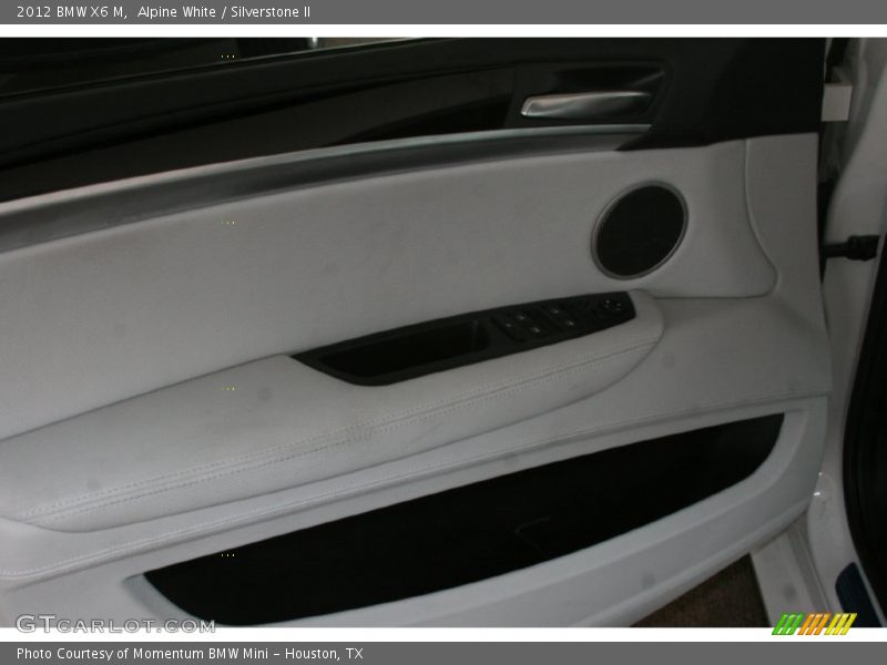 Alpine White / Silverstone II 2012 BMW X6 M