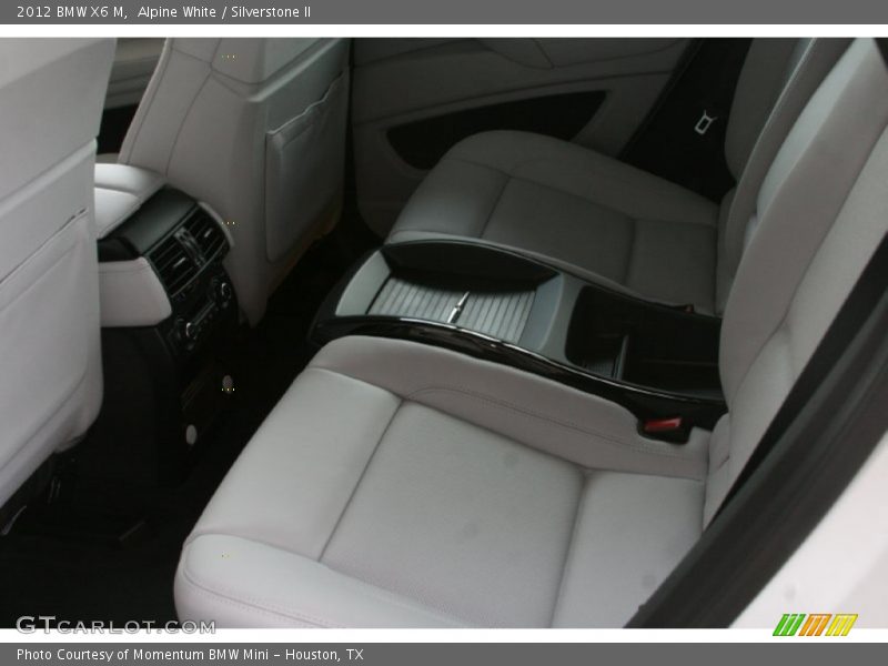 Alpine White / Silverstone II 2012 BMW X6 M