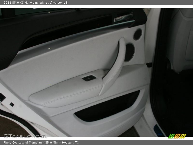 Alpine White / Silverstone II 2012 BMW X6 M