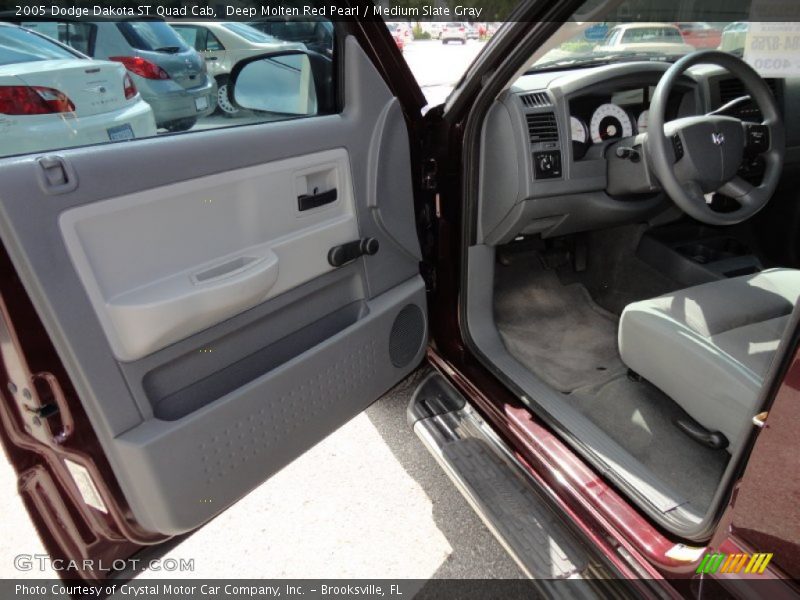  2005 Dakota ST Quad Cab Medium Slate Gray Interior