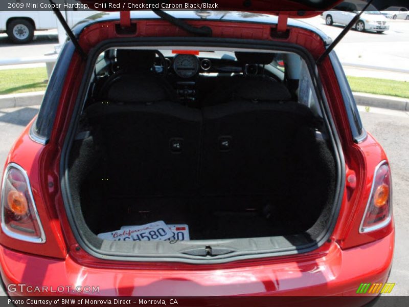 Chili Red / Checkered Carbon Black/Black 2009 Mini Cooper Hardtop
