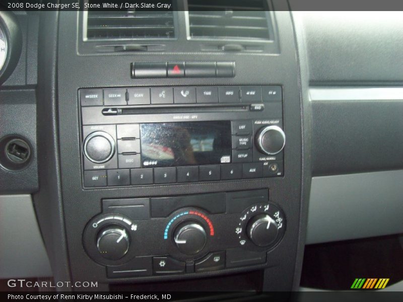 Stone White / Dark Slate Gray 2008 Dodge Charger SE