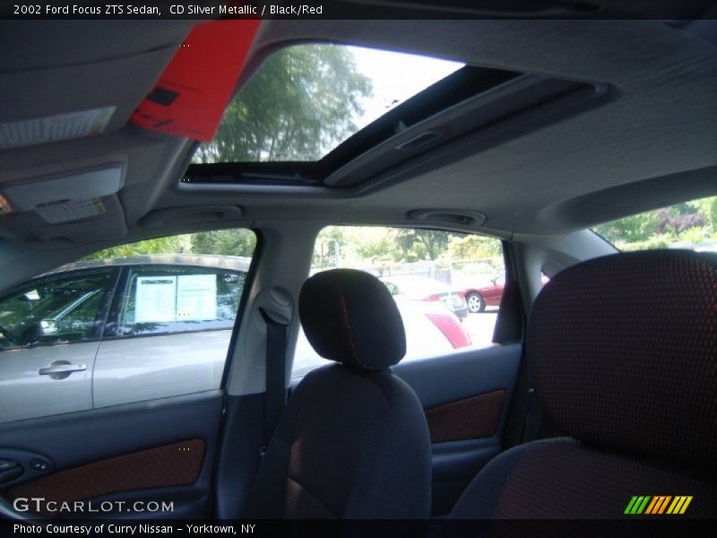 CD Silver Metallic / Black/Red 2002 Ford Focus ZTS Sedan