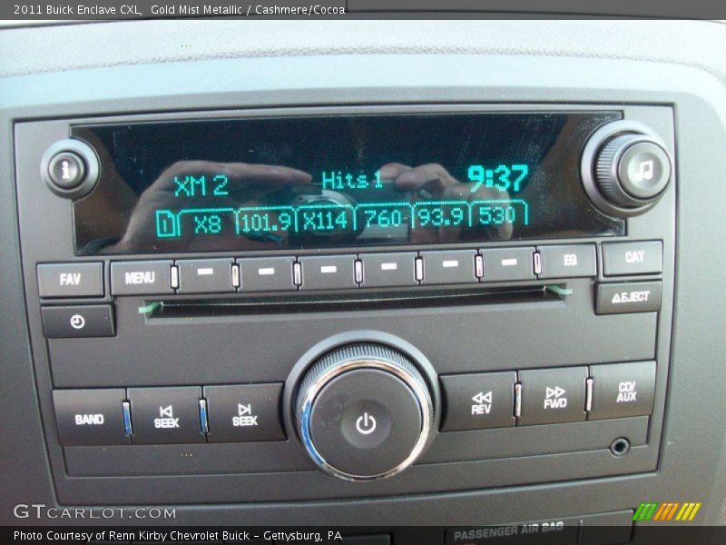 Gold Mist Metallic / Cashmere/Cocoa 2011 Buick Enclave CXL