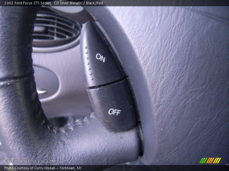 CD Silver Metallic / Black/Red 2002 Ford Focus ZTS Sedan