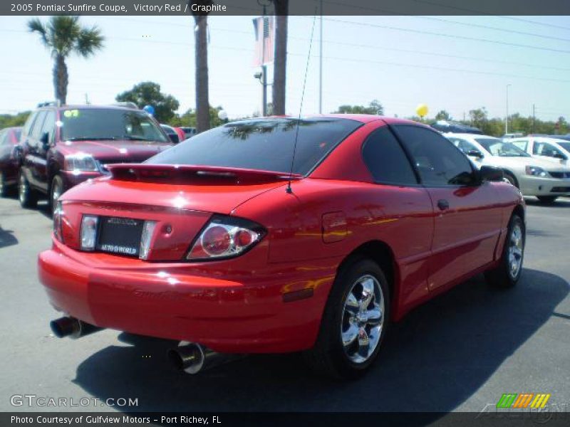 Victory Red / Graphite 2005 Pontiac Sunfire Coupe