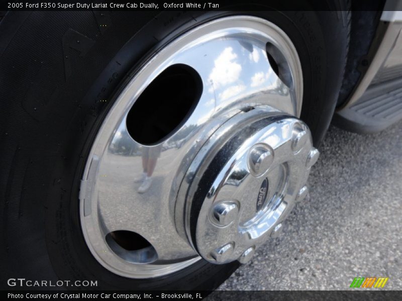  2005 F350 Super Duty Lariat Crew Cab Dually Wheel