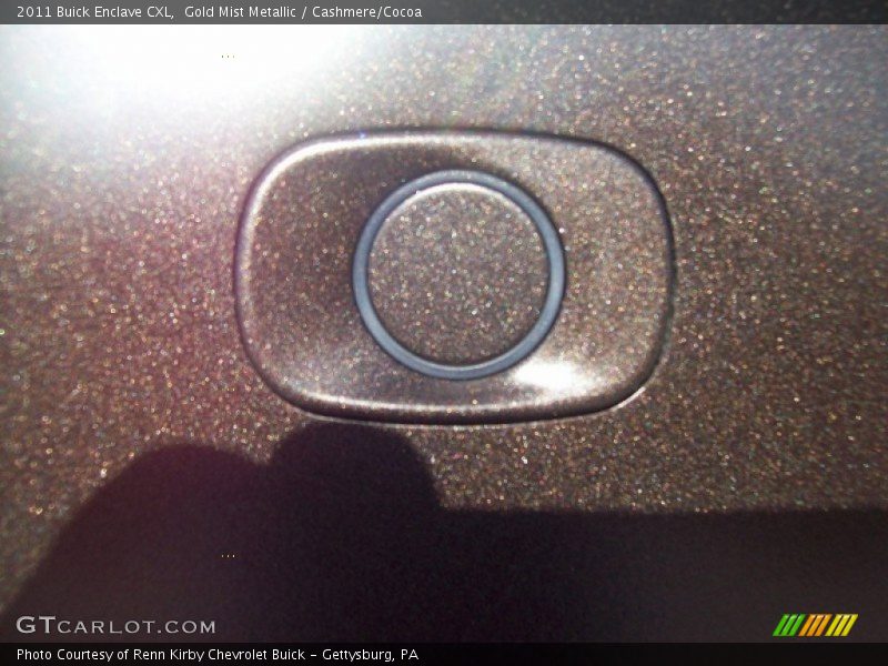 Gold Mist Metallic / Cashmere/Cocoa 2011 Buick Enclave CXL