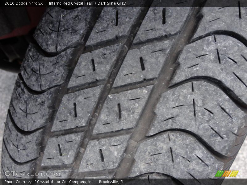 Inferno Red Crystal Pearl / Dark Slate Gray 2010 Dodge Nitro SXT