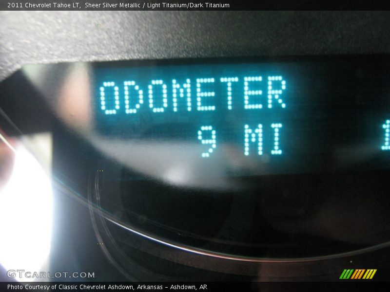 Sheer Silver Metallic / Light Titanium/Dark Titanium 2011 Chevrolet Tahoe LT