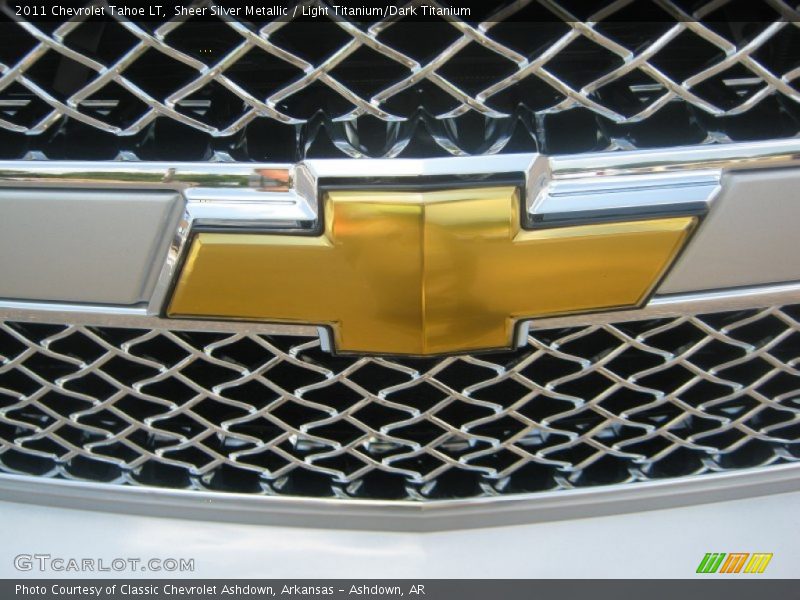 Sheer Silver Metallic / Light Titanium/Dark Titanium 2011 Chevrolet Tahoe LT