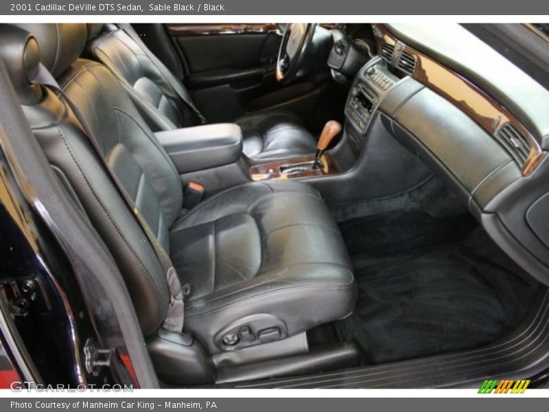  2001 DeVille DTS Sedan Black Interior
