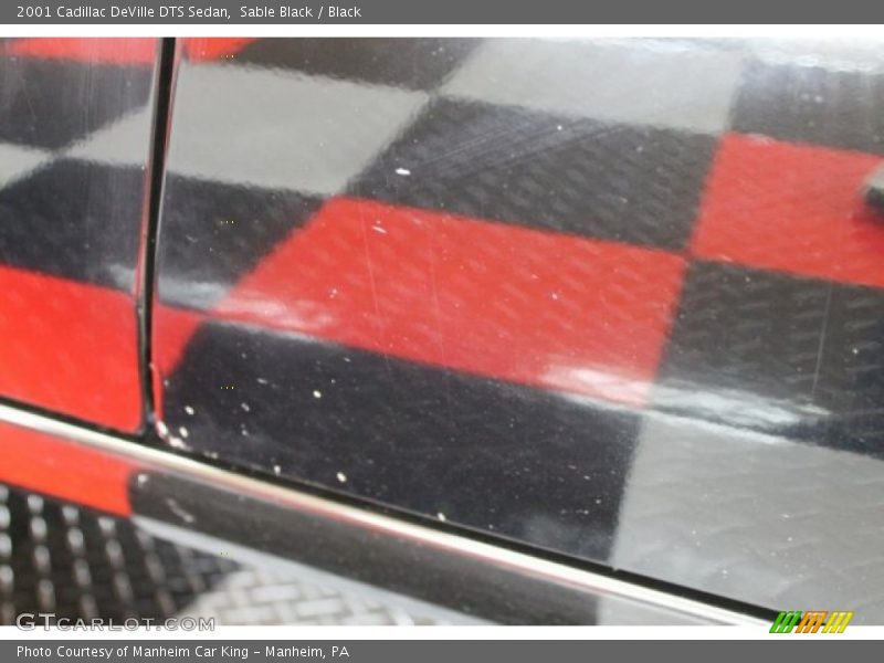 Sable Black / Black 2001 Cadillac DeVille DTS Sedan