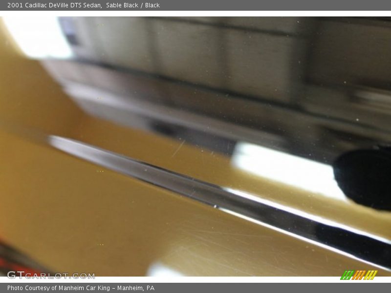 Sable Black / Black 2001 Cadillac DeVille DTS Sedan