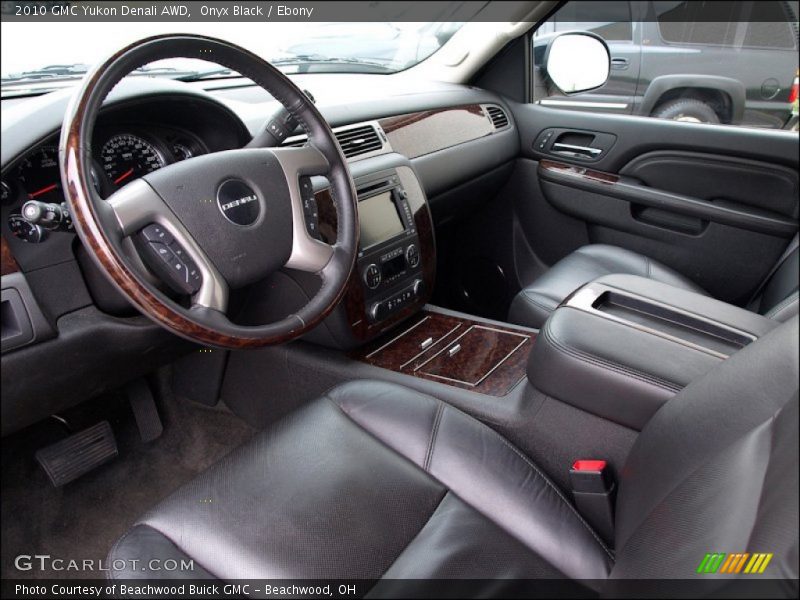 Onyx Black / Ebony 2010 GMC Yukon Denali AWD