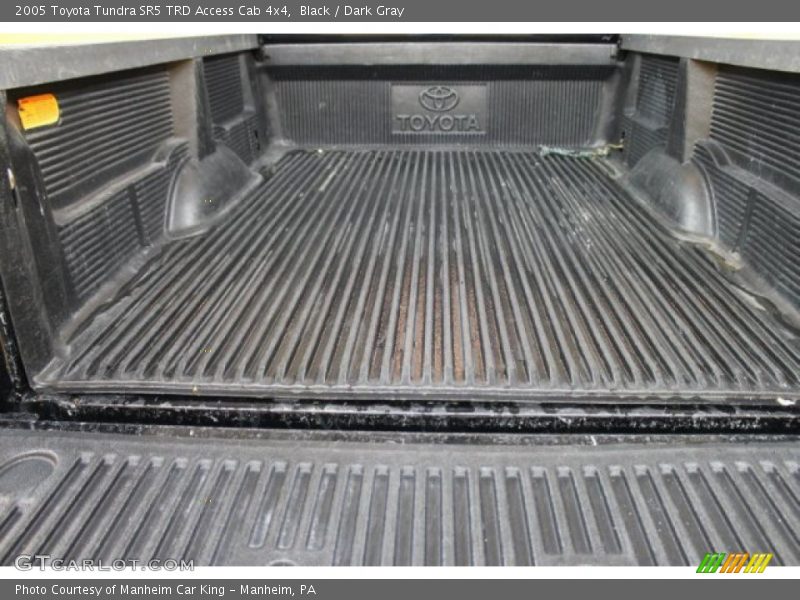 Black / Dark Gray 2005 Toyota Tundra SR5 TRD Access Cab 4x4