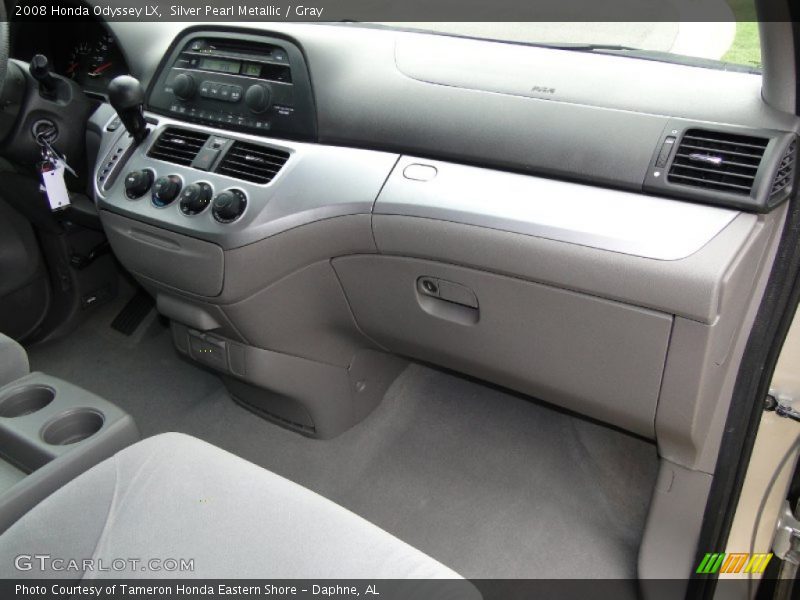 Silver Pearl Metallic / Gray 2008 Honda Odyssey LX