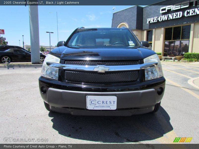 Black / Light Cashmere 2005 Chevrolet Equinox LT